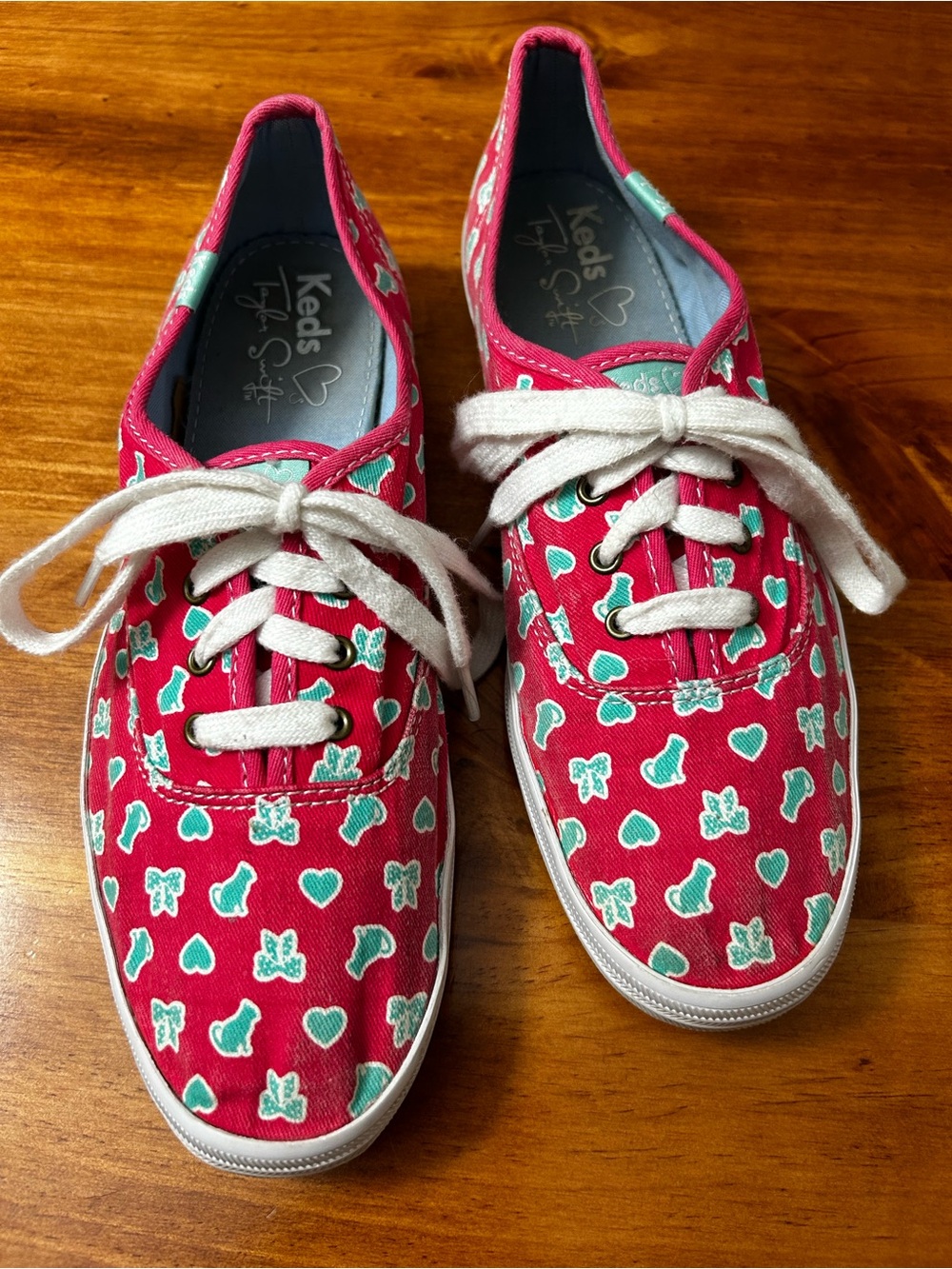 Keds Taylor Swift Pink Heart Cat Bows Print Canvas Sneakers